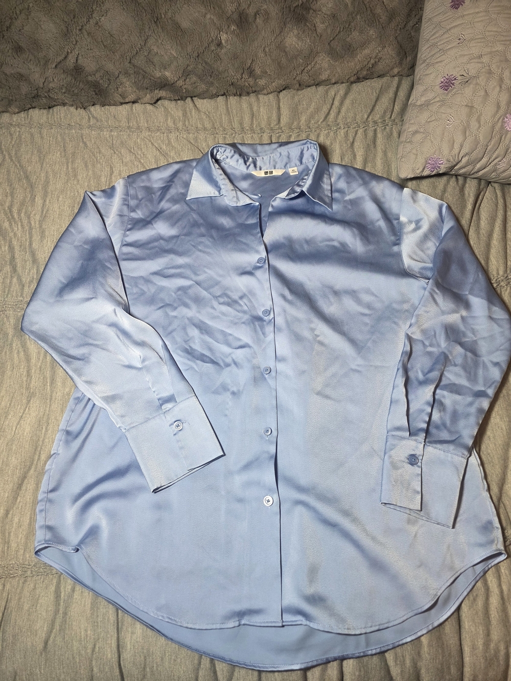 Uniqlo Men's Light Blue Dress Shirt - Button Front